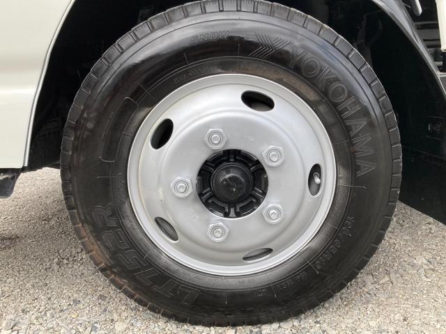 エルフトラック 　新明和製アームロール　コンテナ箱付き　メッキパーツ　総重量５ｔ未満免許対応（56枚目）