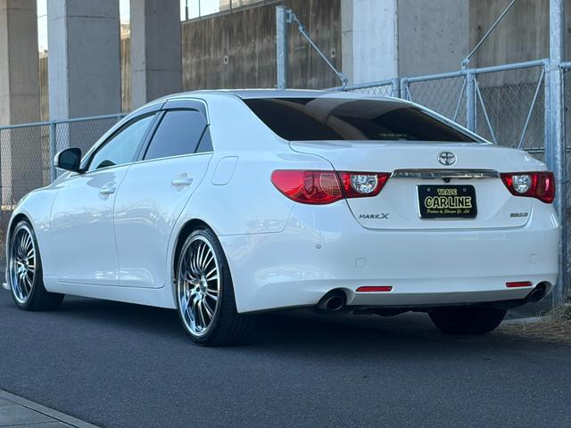 マークＸ ２５０Ｇ　リラックスセレクション・ブラックリミテッド　純正ナビ　バックカメラ　社外アルミ　スマートキー　ＥＴＣ　パワーシート（6枚目）