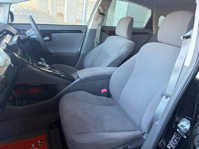 プリウス Sツーリングセレクション 社外ナビ アルミ バックカメラ LEDヘッドライト ETC スマートキー(25枚目)