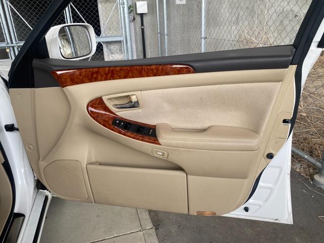 お支払いは現金を初め、各社ローンも取り扱っておりますのでお気軽にご相談ください♪※自社ローンは取扱っておりません。