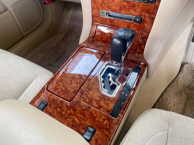 共栄火災海上保険と提携致しております。任意保険のお見積り承り致します♪