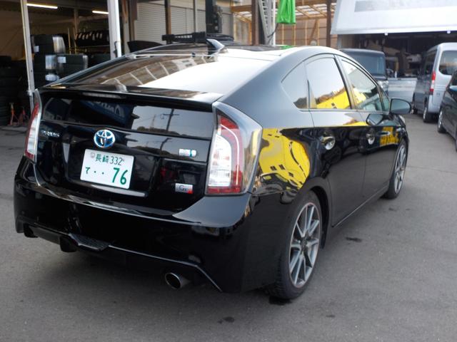 プリウス Ｇ’ｓ　Ｇ’ｓ　ナビテレビ　純正アルミ　ウィンカーミラー　キーフリー（3枚目）