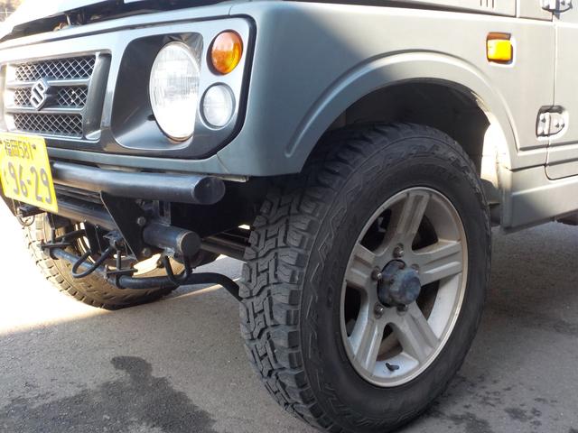 ジムニー 　ランドベンチャー　４ＷＤ　パワステ　エアコン　アルミ　オートマ　最終型（6枚目）