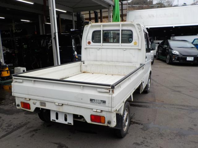 キャリイトラック ＫＣ　ＫＣ　４ＷＤ切り替え付き　パワステ　エアコン　３２，０００キロ（3枚目）