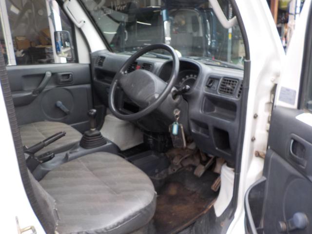 キャリイトラック ＫＣ　ＫＣ　４ＷＤ切り替え付き　パワステ　エアコン　３２，０００キロ（7枚目）