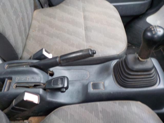 キャリイトラック ＫＣ　ＫＣ　４ＷＤ切り替え付き　パワステ　エアコン　３２，０００キロ（9枚目）