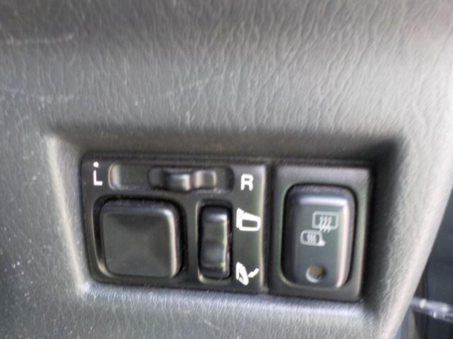 ジムニー ＦＩＳフリースタイルワールドカップリミテッド　５速マニュアル　インタークーラーターボ　アルミ　ウィンチ付き　足廻り社外品　レカロシート（12枚目）