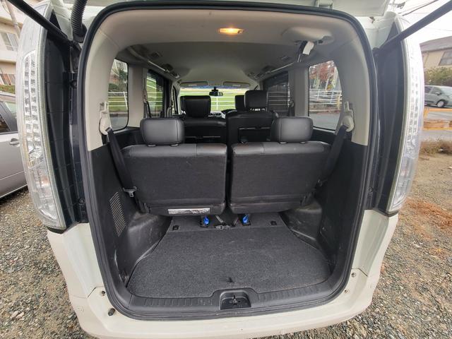 セレナ ２０Ｘ　Ｓ－ハイブリッド　ナビＣＤＤＶＤＴＶＢカメラ左側パワスラスマートキー（7枚目）