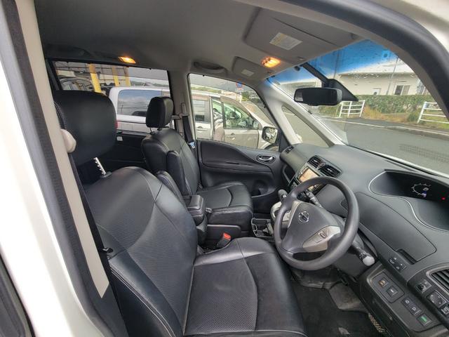 セレナ ２０Ｘ　Ｓ－ハイブリッド　ナビＣＤＤＶＤＴＶＢカメラ左側パワスラスマートキー（15枚目）