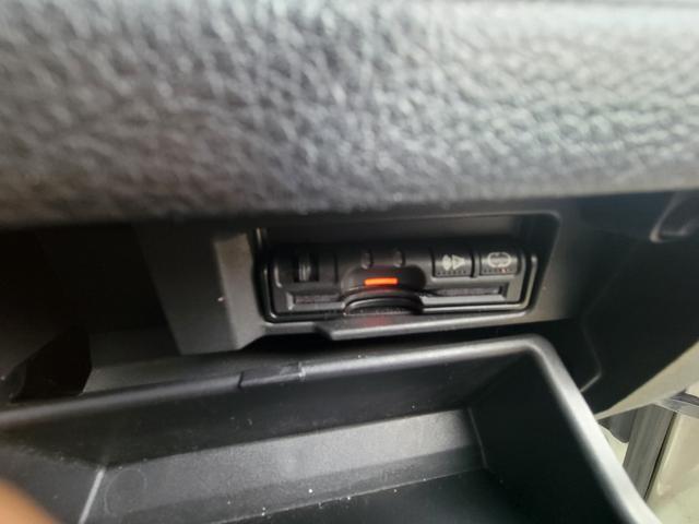 セレナ ２０Ｘ　Ｓ－ハイブリッド　ナビＣＤＤＶＤＴＶＢカメラ左側パワスラスマートキー（21枚目）