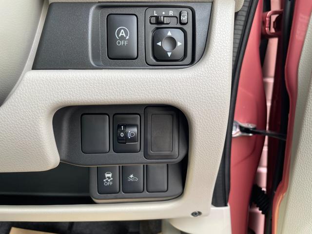 デイズ Ｘ　後期型　ワンオーナー　禁煙車　走行２万Ｋｍ　３６０度アラウンドモニター　プッシュスタート　スマートキー　アイドリングストップ　衝突被害軽減システム　盗難防止システム　ベンチシート　純正コンポ　外アルミ（22枚目）