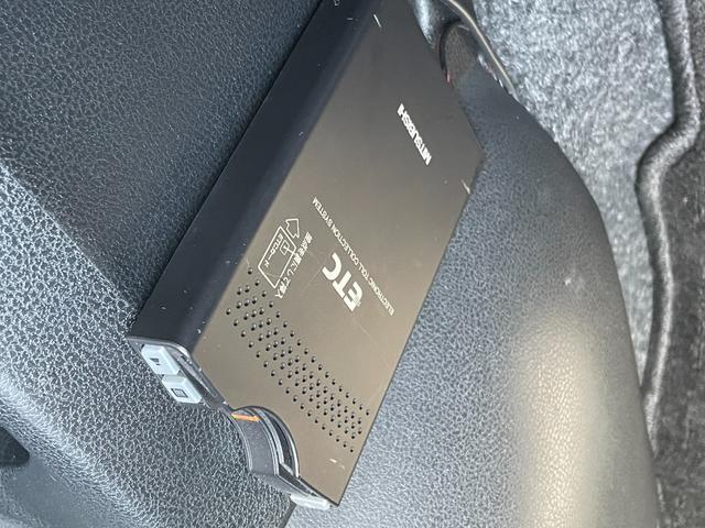 ノート Ｘ　ＤＩＧ－Ｓ　後期モデル　禁煙車　走行３万Ｋｍ台　純正ナビ＆地デジＴＶ　Ｂｌｕｅｔｏｏｔｈ　ＤＶＤ　ＥＴＣ　衝突被害軽減システム　スマートキー　プッシュスタート　ＯＰフルオートエアコン　アイドルストップ機能（25枚目）