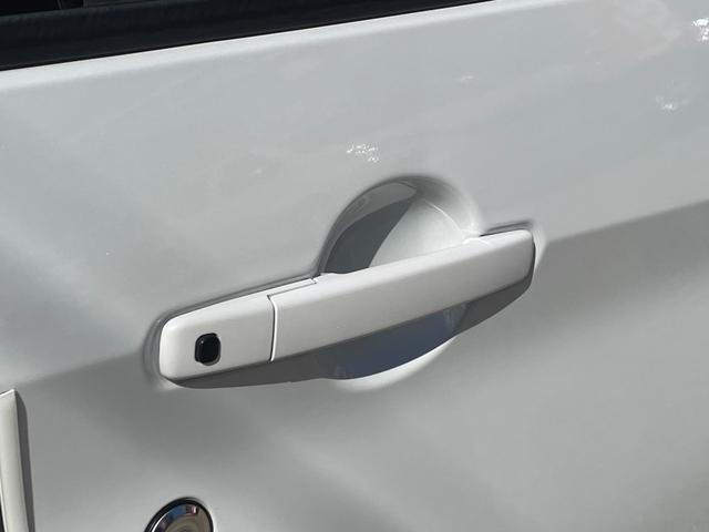 デイズ ハイウェイスター　Ｘ　プロパイロットエディション　日産世界基準ハイブリッド　走行２万ＫＭ台　禁煙車　社外ＳＤナビ＆地デジＴＶ　３６０度ビューモニター　前後ドラレコ　プロパイロットシステム　プッシュスタート　スマートキー　ＥＴＣ　エマージングブレーキ（28枚目）