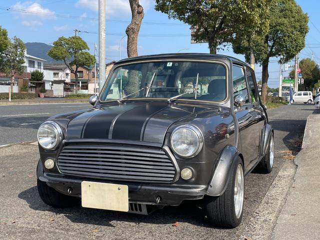 MINI メイフェア1.3i 正規ディラー車 4速マニュアル 車検R9年8月 スピードスターマークII オーバーフェンダー センターマフラー ハイロウキッド バルタンショック レーシングミラー レーシングワイパー エアコン(2枚目)