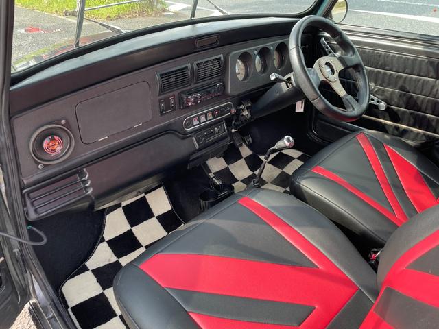 MINI メイフェア1.3i 正規ディラー車 4速マニュアル 車検R9年8月 スピードスターマークII オーバーフェンダー センターマフラー ハイロウキッド バルタンショック レーシングミラー レーシングワイパー エアコン(12枚目)