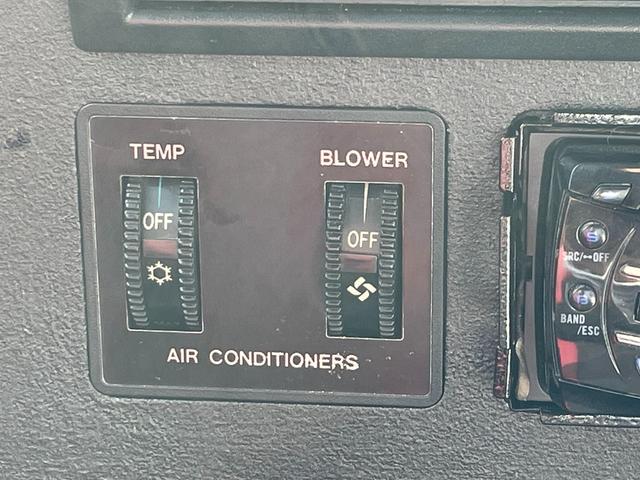 MINI メイフェア1.3i 正規ディラー車 4速マニュアル 車検R9年8月 スピードスターマークII オーバーフェンダー センターマフラー ハイロウキッド バルタンショック レーシングミラー レーシングワイパー エアコン(17枚目)