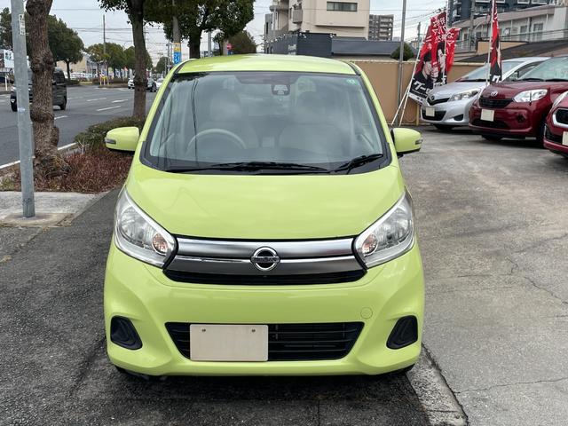 デイズ X 後期モデル ワンオーナー 禁煙車 純正SDナビ&フルセグTV Bluetooth エマージングブレーキ 360度アラウンドビューモニター ETC プッシュスタート スマートキー(4枚目)