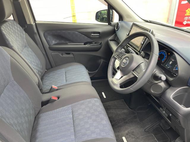 デイズ ハイウェイスター X 日産世界基準ハイブリッド 走行3万Km台 禁煙車 SDナビ&地デジTV Bluetooth DVD ドラレコ 360度モニター ETC プッシュスタート スマートキー ETC エマージングブレーキ(12枚目)