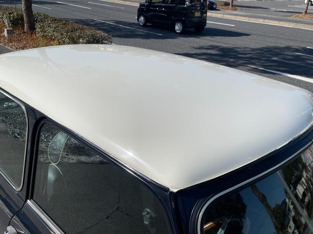 MINI 1.3 正規ディラー車 4速マニュアル 走行3.2万Km ハイロウキッド クイックシフト ウッドパネル オーバーフェンダー フェンダーミラー オーバーライダー ナルディステアリング センターマフラー(24枚目)