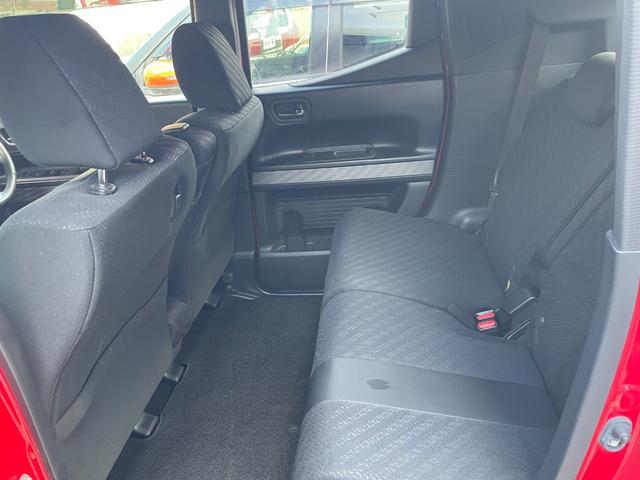 �㕔���Ȃ̑������L�X�ł��B