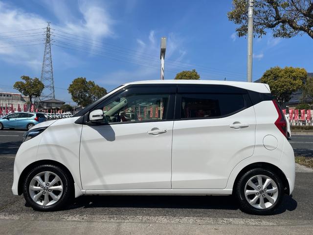 デイズ Ｘ　ワンオーナー　禁煙車　走行３万Ｋｍ台　純正９インチナビ＆地デジＴＶ　３６０度アラウンドビューモニタ　Ｂｌｕｅｔｏｏｔｈ　ＥＴＣ　ドライブレコダー　プッシュスタート　スマートキー　ｉストップ（4枚目）