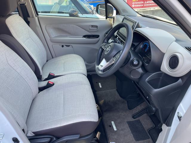 デイズ Ｘ　ワンオーナー　禁煙車　走行３万Ｋｍ台　純正９インチナビ＆地デジＴＶ　３６０度アラウンドビューモニタ　Ｂｌｕｅｔｏｏｔｈ　ＥＴＣ　ドライブレコダー　プッシュスタート　スマートキー　ｉストップ（12枚目）