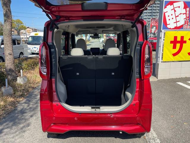 �g�����N�ɂ͂���ȂɃX�y�[�X���m�ۂ��Ă��܂��B���X�̉ו��͓���܂���B