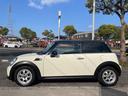MINI クーパー 正規ディラー車 後期モデル 走行4万Km台 禁煙車 センターメーター プッシュスタート MTモード 社外SDナビ&地デジTV 前後ドラレコ ETC キーレス 横滑り防止装置 中古車画像_4