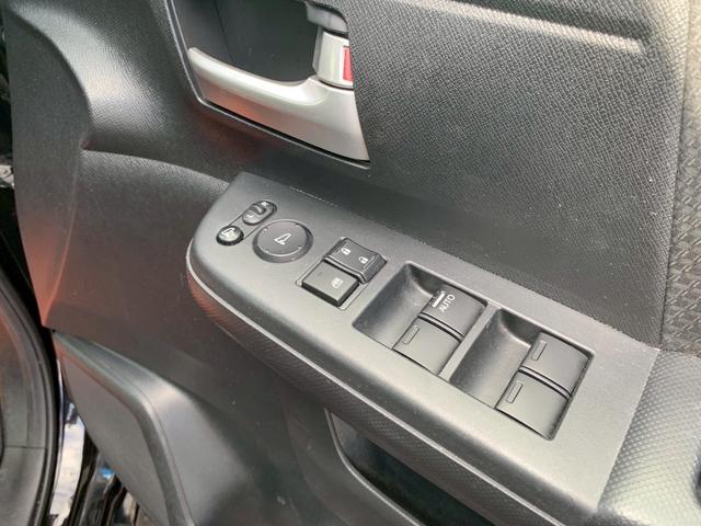 ステップワゴンスパーダ Z ETC/ナビ・フルセグTV/バックカメラ/Bluetooth接続/CD・DVD再生/両側電動スライドドア/アルミホイール/HIDヘッドランプ/3列シート/8人乗り/クルーズコントロール/スマートキー(17枚目)