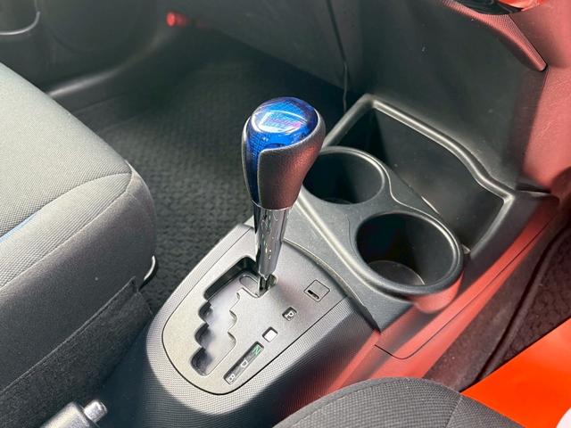 アクア Ｓ　トヨタセーフティセンス／ドライブレコーダー／バックカメラ／ナビ／バックカメラ／ＥＴＣ／Ｂｌｕｅｔｏｏｔｈ／キーレスエントリー／レーンアシスト／クリアランスソナー（11枚目）