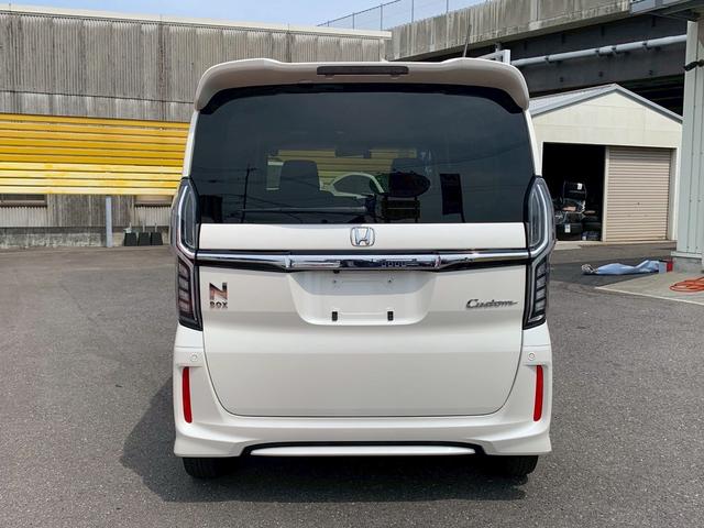 Ｎ－ＢＯＸカスタム Ｇ・ＥＸターボホンダセンシング　／衝突被害軽減ブレーキ／両側電動スライドドア／社外ナビ／フルセグ／バックカメラ／ＥＴＣ／ドラレコ／車高調／社外１６ｉｎｃｈアルミホイール／ＬＥＤヘッド＆フォグ／ハーフレザーシート（5枚目）