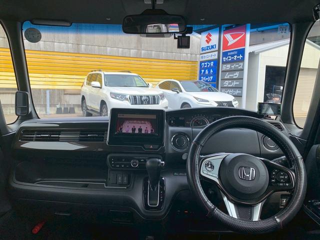 Ｎ－ＢＯＸカスタム Ｇ・ＥＸターボホンダセンシング　／衝突被害軽減ブレーキ／両側電動スライドドア／社外ナビ／フルセグ／バックカメラ／ＥＴＣ／ドラレコ／車高調／社外１６ｉｎｃｈアルミホイール／ＬＥＤヘッド＆フォグ／ハーフレザーシート（11枚目）