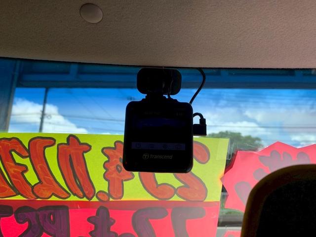 Ｎ－ＢＯＸカスタム Ｇ・Ｌパッケージ　ナビ／フルセグＴＶ／バックカメラ／ＥＴＣ／ドライブレコーダー／ＤＶＤ再生／Ｂｌｕｅｔｏｏｔｈ／左側パワースライドドア／スマートキー（28枚目）