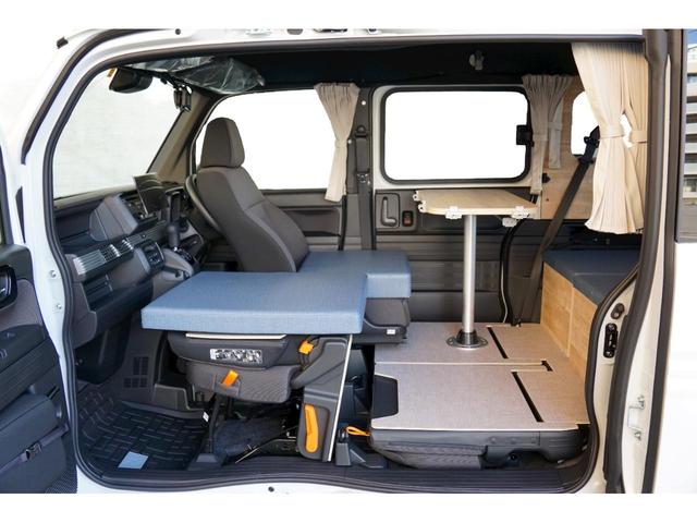 Ｎ－ＶＡＮ＋スタイル 　受注製作車両　届出済未使用車　新車製作　ＳＴＳキャンパーｊｏｕｒｎｅｙ　シーサイドＳＴＹＬＥ　ストラーダ９インチナビ　車中泊可　衝突被害軽減ブレーキ　バックカメラ　ドライブレコーダー（5枚目）