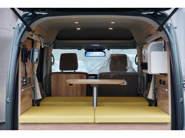 ＮＶ１００クリッパーバン ＧＸ　受注製作車両　ＳＴＳキャンパー『ＨＷ　ｗｅｒｋｓｔａｔｔ』対面対座仕様　４名乗車・２名就寝／ツインサブバッテリー／１０００Ｗインバーター／ＡＣ充電／外部電源／１００Ｗソーラー／ＳＤナビ／インナーミラー（2枚目）