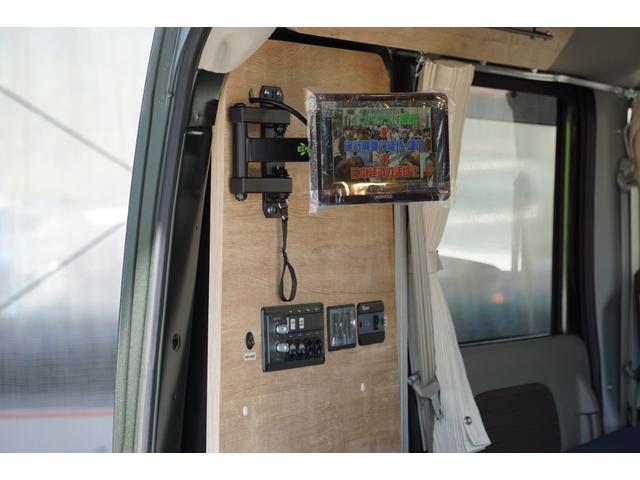 ＮＶ１００クリッパーバン ＧＸ　受注製作車両　ＳＴＳキャンパー『ＨＷ　ｗｅｒｋｓｔａｔｔ』対面対座仕様　４名乗車・２名就寝／ツインサブバッテリー／１０００Ｗインバーター／ＡＣ充電／外部電源／１００Ｗソーラー／ＳＤナビ／インナーミラー（21枚目）