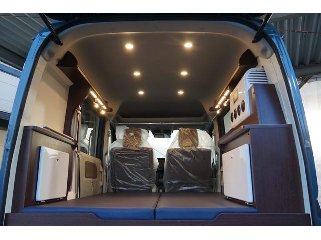 エブリイ ジョインターボ　ＳＴＳキャンパー　ＫＯＫＯ〜Ｄａｙｂｒｅａｋ〜　リチウム３００Ａｈ　１２Ｖクーラー　１５００Ｗインバーター　走行充電器　外部充電器　１０５Ｗソーラーパネル　ダウンライト　天井収納　キャンピング仕様（17枚目）