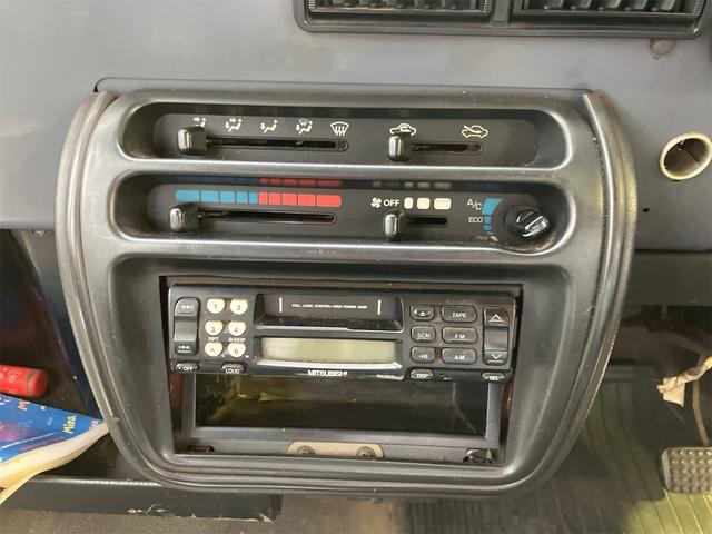 ミラウォークスルーバン ベースグレード オートマ車 社外12インチアルミホイール スライドドア 社外ハンドル 1/2人乗り 移動販売車(13枚目)