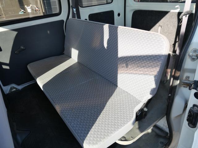 ハイゼットカーゴ スペシャル　４ＷＤ　エアコン　パワーステアリング　Ｗエアバッグ　ラジオ（18枚目）