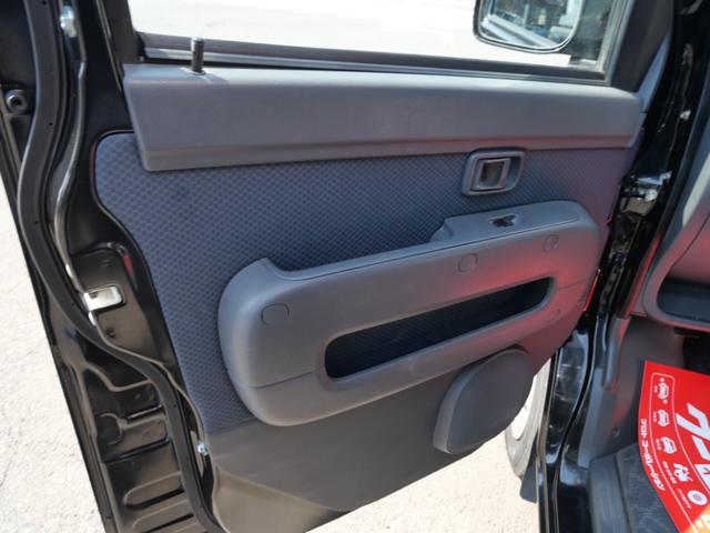 ハイゼットカーゴ クルーズ　エアコン　パワーウィンドウ　パワーステアリング　Ｗエアバッグ　電動格納ミラー　ルーフラック　ＣＤ　カセット　キーレスエントリー（14枚目）