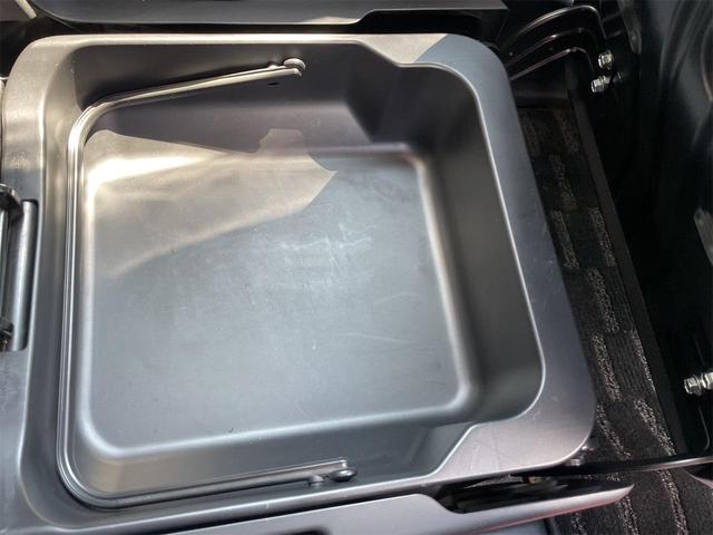 スペーシアカスタムＺ ベースグレード　片側パワースライドドア　フルセグナビ　ＣＤ／ＤＶＤ　　Ｂｌｕｅｔｏｏｔｈ　バックカメラ（23枚目）