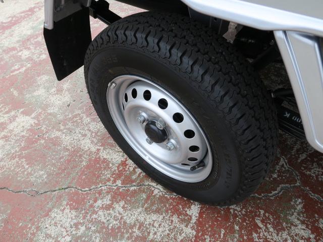 ハイゼットトラック スタンダード　デフロック付きセレクト４ＷＤ車　エアコン　パワーステアリング　Ｗエアバッグ　トラクションコントロール　パーキングセンサー　アイドリングストップ　ラジオ（15枚目）