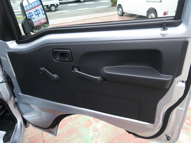 ハイゼットトラック スタンダード　デフロック付きセレクト４ＷＤ車　エアコン　パワーステアリング　Ｗエアバッグ　トラクションコントロール　パーキングセンサー　アイドリングストップ　ラジオ（16枚目）