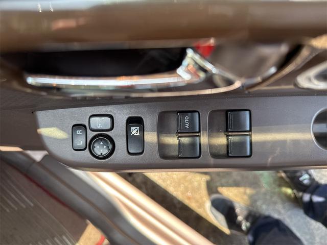 アルトラパンショコラ Ｘ　車検整備付き　フルセグナビ　Ｂｌｕｅｔｏｏｔｈ　　バックカメラ　ＥＴＣ　レザーシート　ＨＩＤヘッドライト（23枚目）
