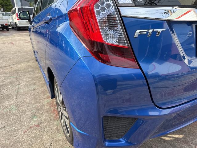 フィットハイブリッド Ｓパッケージ　ハイブリッド　ホンダセンシング　クルコン　パドルシフト　純正フルセグナビ　　Ｂｌｕｅｔｏｏｔｈ　バックカメラ　ＥＴＣ　ドラレコ前後（8枚目）