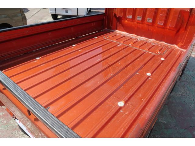 ハイゼットトラック スタンダードＳＡＩＩＩｔ　セレクト４ＷＤ車　エアコン　パワーステアリング　エアバッグ　ラジオ　トラクションコントロール　三方開　荷台ガード　パーキングセンサー（9枚目）
