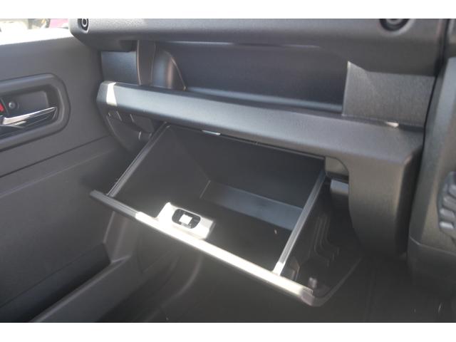 ジムニー ＸＣ　届け出済み未使用車　ブレーキサポート　スマートキー　プッシュスタート　シートヒーター　電動格納ミラー　トラクションコントロール　オートエアコン（25枚目）