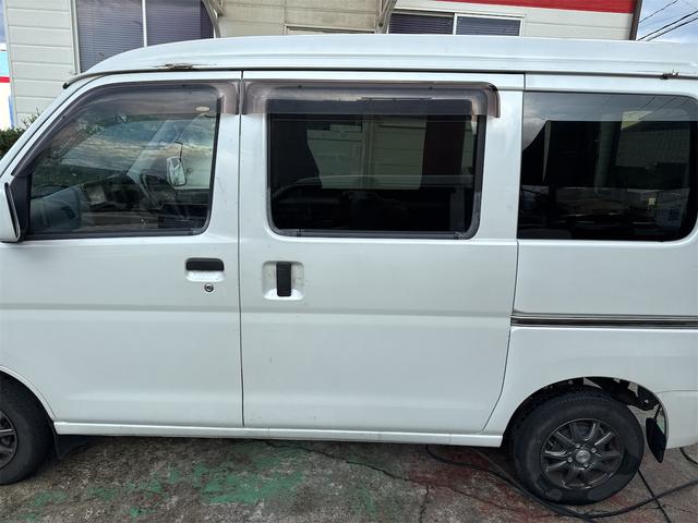 ピクシスバン クルーズ　４ＷＤ　マニュアル車　ＥＴＣ　パワウィドウ（5枚目）
