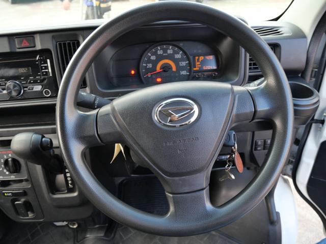 ハイゼットカーゴ デッキバンＧ　ＳＡＩＩＩ　セレクト４ＷＤ　ＣＤ　キーレスエントリー　ＥＴＣ　プライバシーガラス　エアコン　パワーステアリング　パワーウィンドウ　Ｗエアバッグ　トラクションコントロール　電動格納ミラー（29枚目）