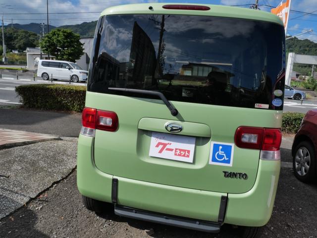 タント 　スローパー　リヤシート付仕様　ＣＤ　キーレスエントリー　ライトレベル調節　電動格納ミラー　プライバシーガラス　セキュリティ　ドライブレコーダー（6枚目）